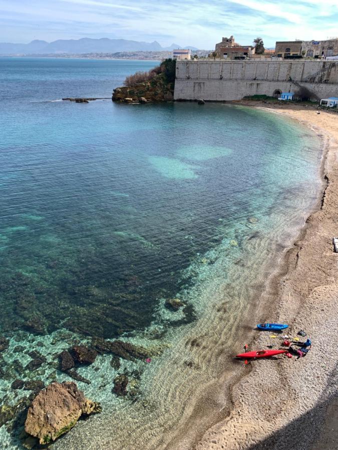 Castello A Mare Apartment Castellammare del Golfo Bagian luar foto