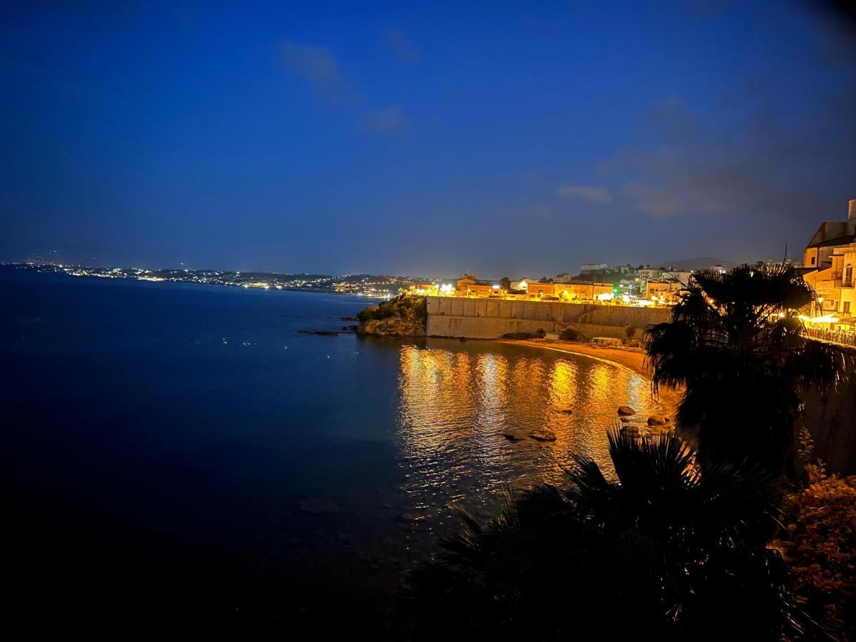 Castello A Mare Apartment Castellammare del Golfo Bagian luar foto