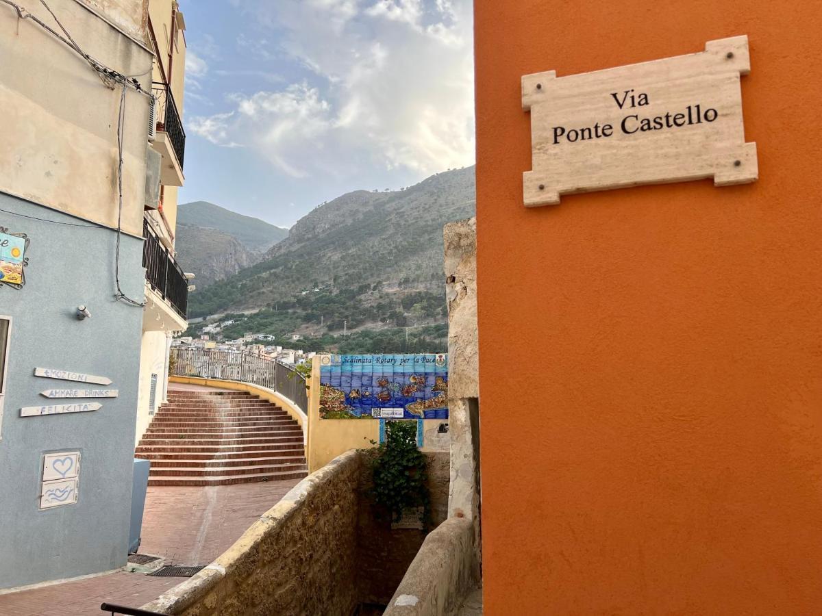 Castello A Mare Apartment Castellammare del Golfo Bagian luar foto