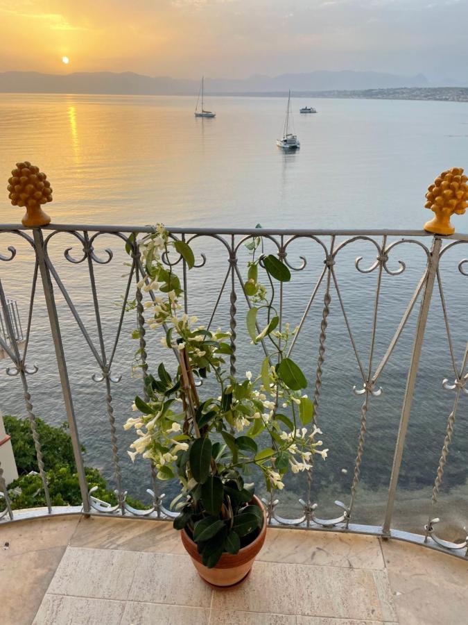 Castello A Mare Apartment Castellammare del Golfo Bagian luar foto