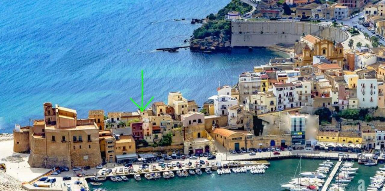 Castello A Mare Apartment Castellammare del Golfo Bagian luar foto